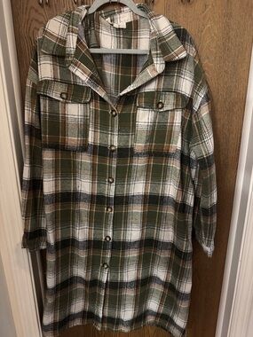 easel Olive Green Plaid Button-Up Shirt
